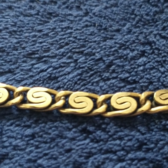 3/$10 Choker Chain Necklace - Picture 2 of 3